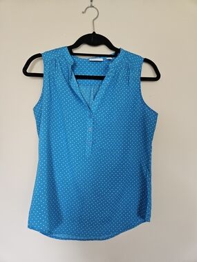 New York & Company Turquoise Sleeveless Polka Dot Henley Blouse